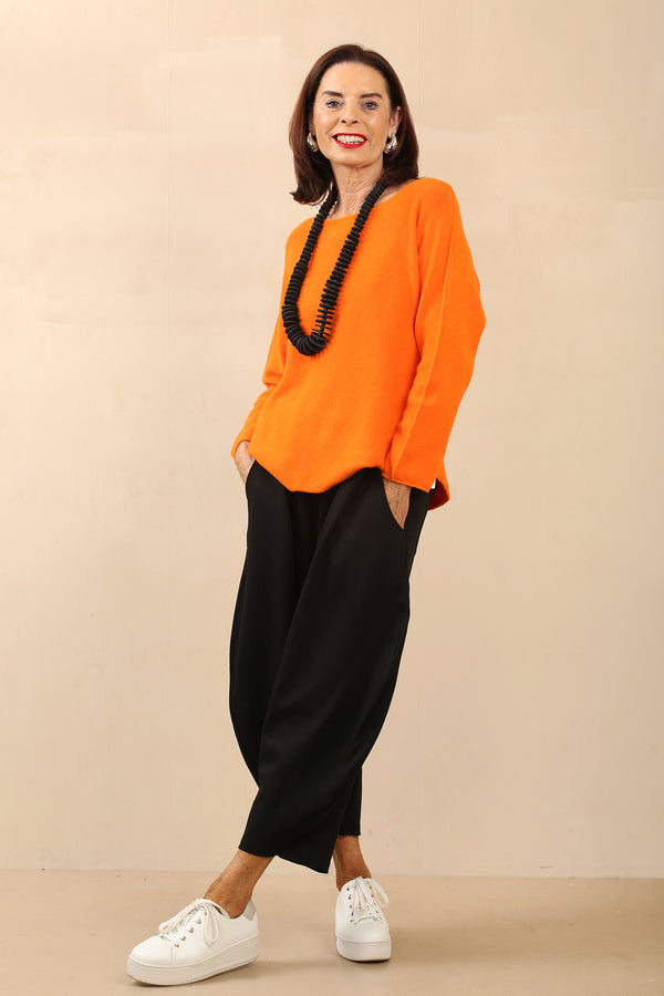 Sarah super soft slouch knit in orange