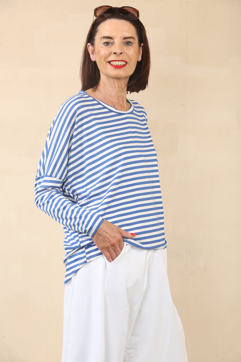 ELLIS ROUND NECK TOP IN BABY BLUE