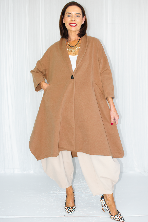 Mila Collared Scuba Cocoon Jacket in camel