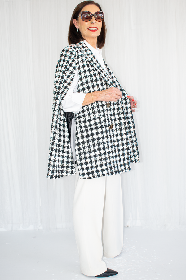 Bronte Blazer Style Cape in Mono Houndstooth