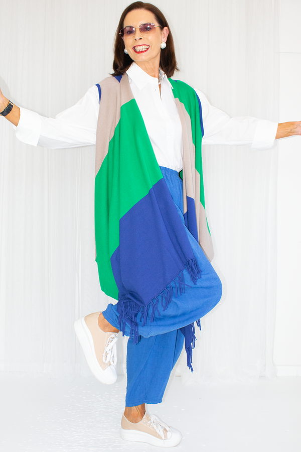 3-Tone Colour-block knitted sleeveless waistcoat in Blue/Green