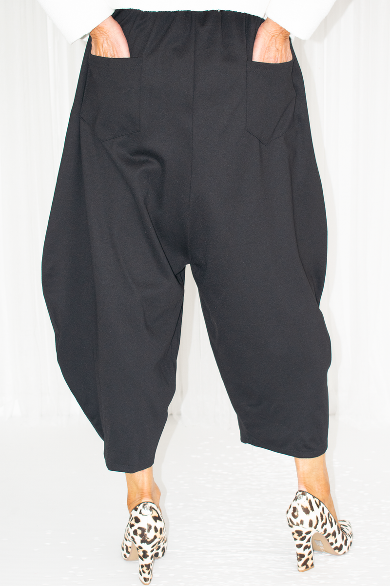 Eileen Scuba Horseshoe Trouser in Black