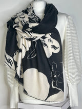 MERIE FLOWER PATTEREND SCARF