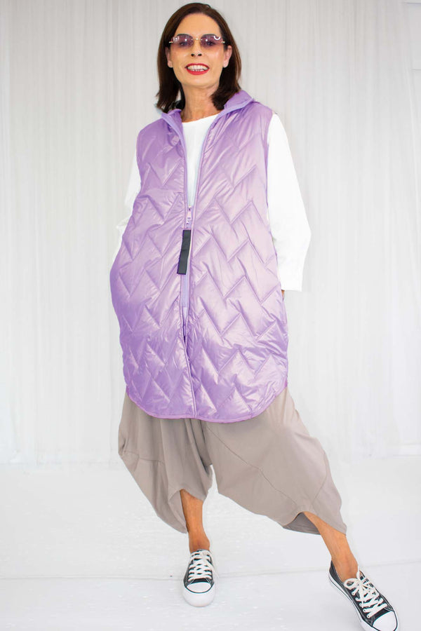 Willoughby Hooded Gilet in Iridescent lilac