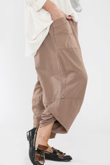 Corse Balloon Jogger in Mocha